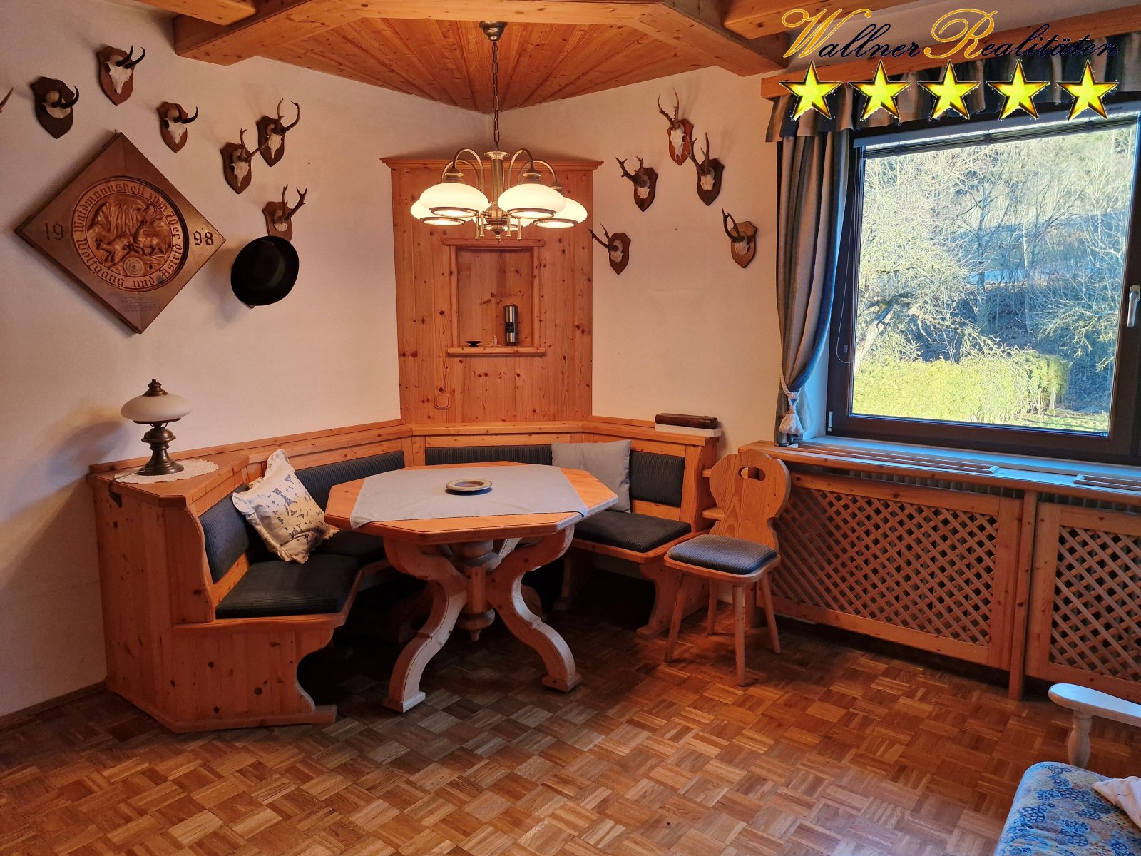 4 Zimmer Eigentumswohnung mit 768 m² Gartenfläche 4 Zimmer Eigentumswohnung mit 768 m² Gartenfläche